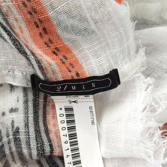 $1 if bundled - Palm Tree Print Scarf - Picture 5 of 8